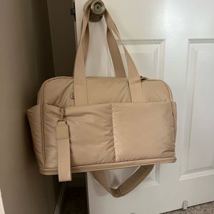 BEIS Expandable Duffle